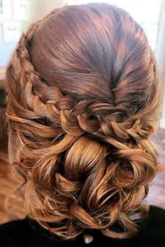 Beautiful Graduation Updo Hairstyles picture 1
