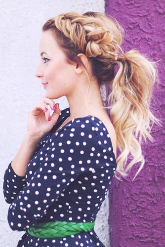 45 Most Cute and Beautiful Homecoming Hairstyles