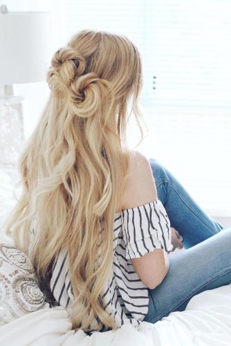 45 Most Cute and Beautiful Homecoming Hairstyles