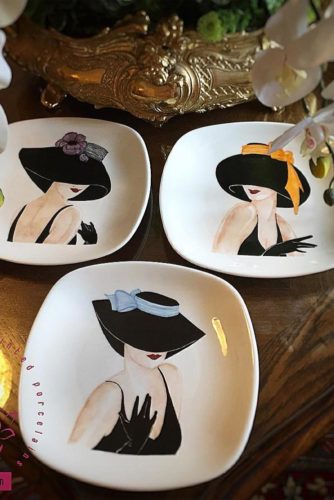 21 Decorative Plates - Ideas for Your DIY Projects