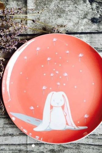 21 Decorative Plates - Ideas for Your DIY Projects
