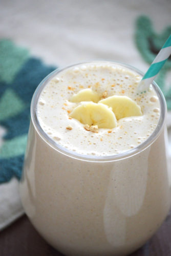 21 Oatmeal Smoothie Ideas - Your Perfect on-the-go Breakfast