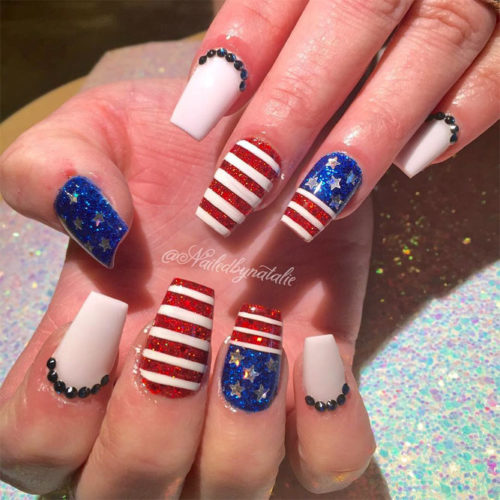 15 Fun and Easy Nail Designs to Celebrate Labor Day
