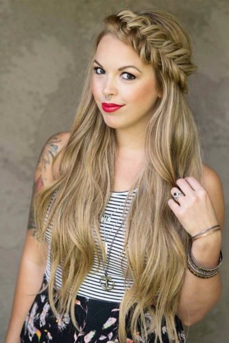 18 Super-Easy Long Hairstyles Girls Will Love