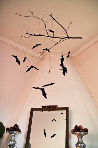 18 Scary Indoor and Outdoor Halloween Decorations That You Can Make