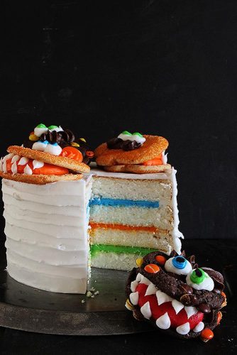 18 Sweet Halloween Treats and Spooky Dessert Ideas