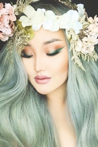 18 Pretty Halloween Makeup Ideas You