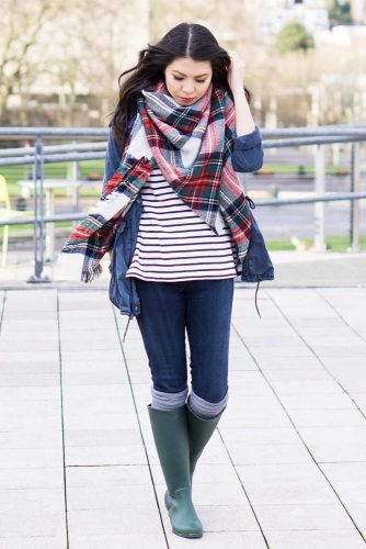 15 Cute Ways How to Wear a Scarf This Fall