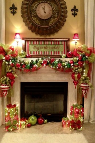 6 Most Beautiful Christmas Fireplace Decorations