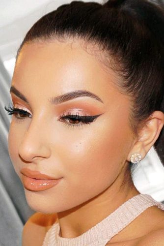 18 Charming Rose Gold Makeup Looks from Day to Night