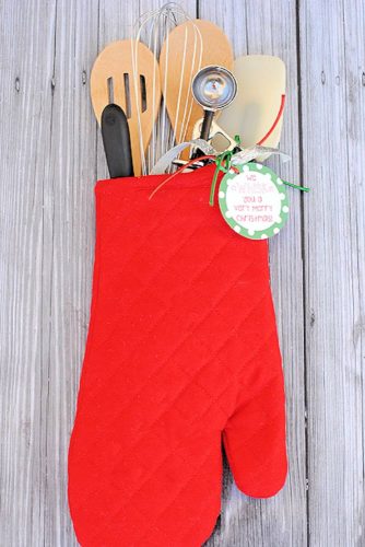 18 Easy And Inexpensive Christmas Gift Ideas for Everyone