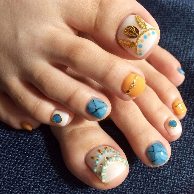 24 Eye Catching Toe Nail Art Ideas You Must Try