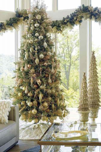Newest Christmas Tree Decorating Ideas picture 1