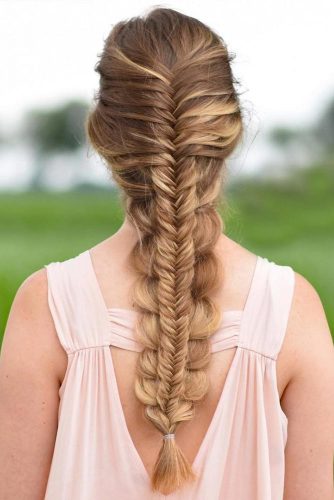Fishtail Hairstyle Ideas for Christmas Picture 1