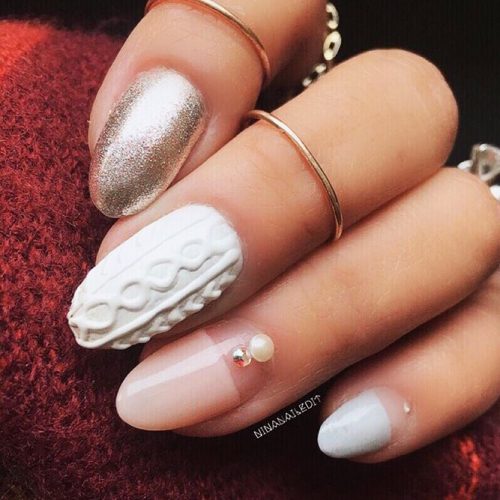 15 Perfect Winter Nails for the Holiday Season and more