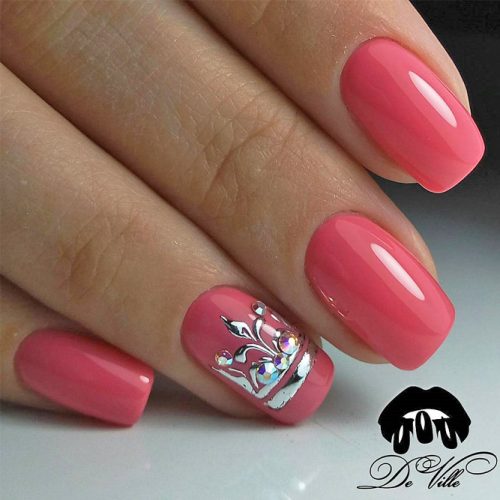 Beautiful Graduation Nails to Inspire You picture 6