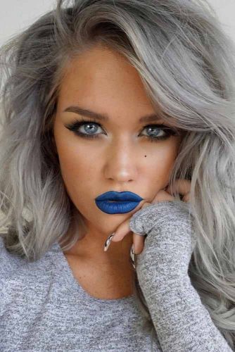 Trending Makeup Ideas with Blue Lipstick picture 1