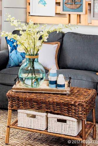 Amazing Coffee Table Decorating picture 5