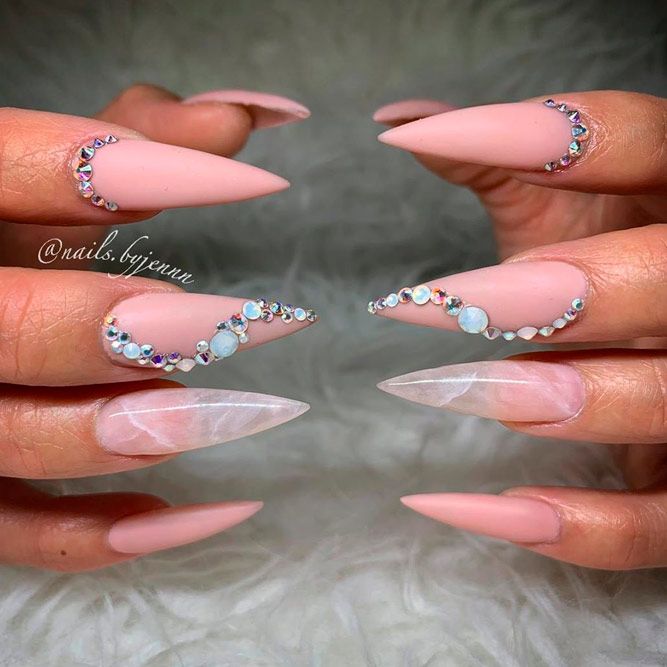 44 Stunning Designs For Stiletto Nails For A Daring New Look