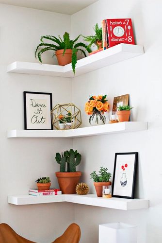 Using Shelves in Bedroom Interior Designs picture 1