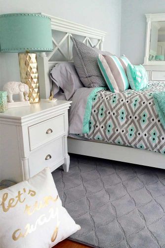 Best Ways to Use Bedside Tables and Commodes picture 3
