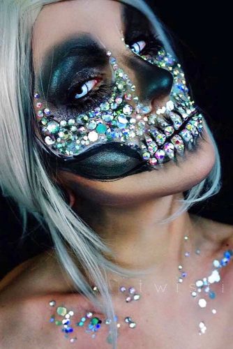Best Halloween Makeup Looks picture 1