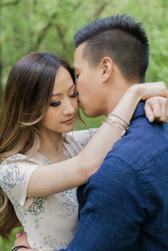 Delicate and Caring Cheek Kiss picture 1
