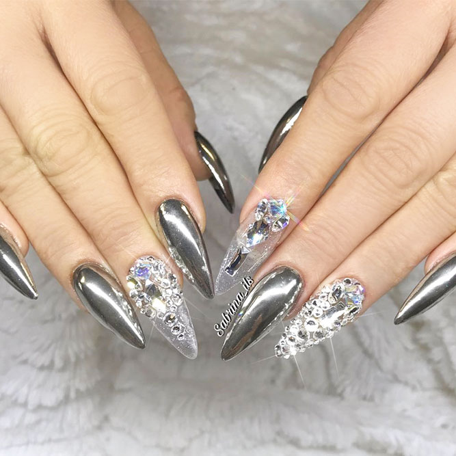 Fantastic Shimmer Nails That Will Steal Your Breath Away