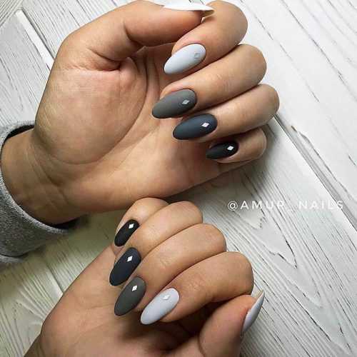 Beautiful Winter Matte Nail Designs Picture 4