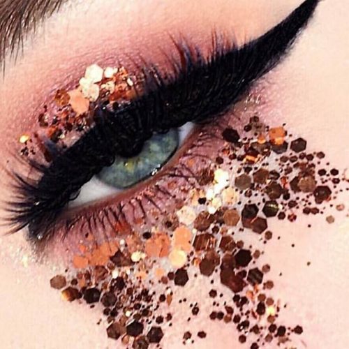 Eyes Makeup Ideas With Gold Glitter picture 5