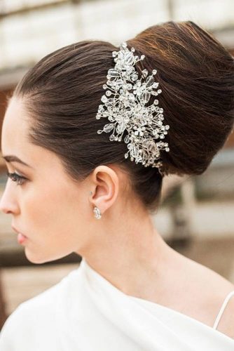 Amazing Sleek Chignon Hairstyle #chignonhairstyle