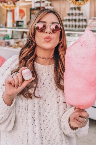 Recipes For DIY Lip Balms #diybalms