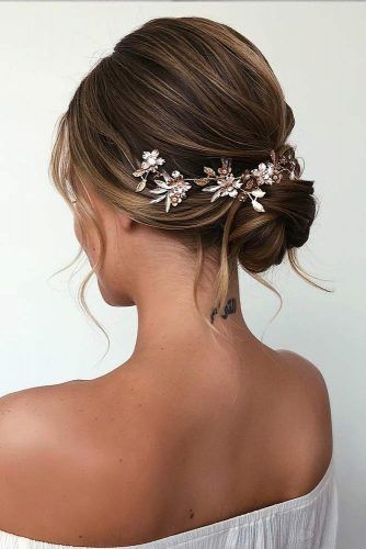 Beautiful Updo Hairstyle With Accessory #updohair