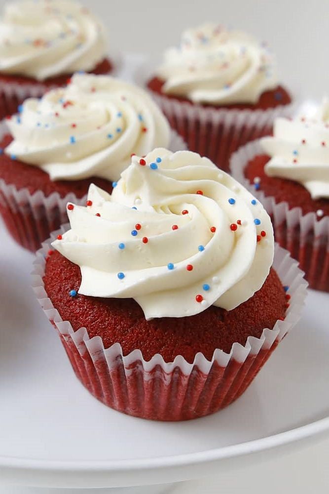 Simple 4th Of July Cupcake Idea #creamcupcake