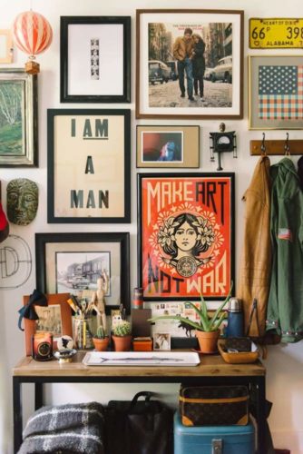 36 Cool Gallery Wall Decorating Ideas