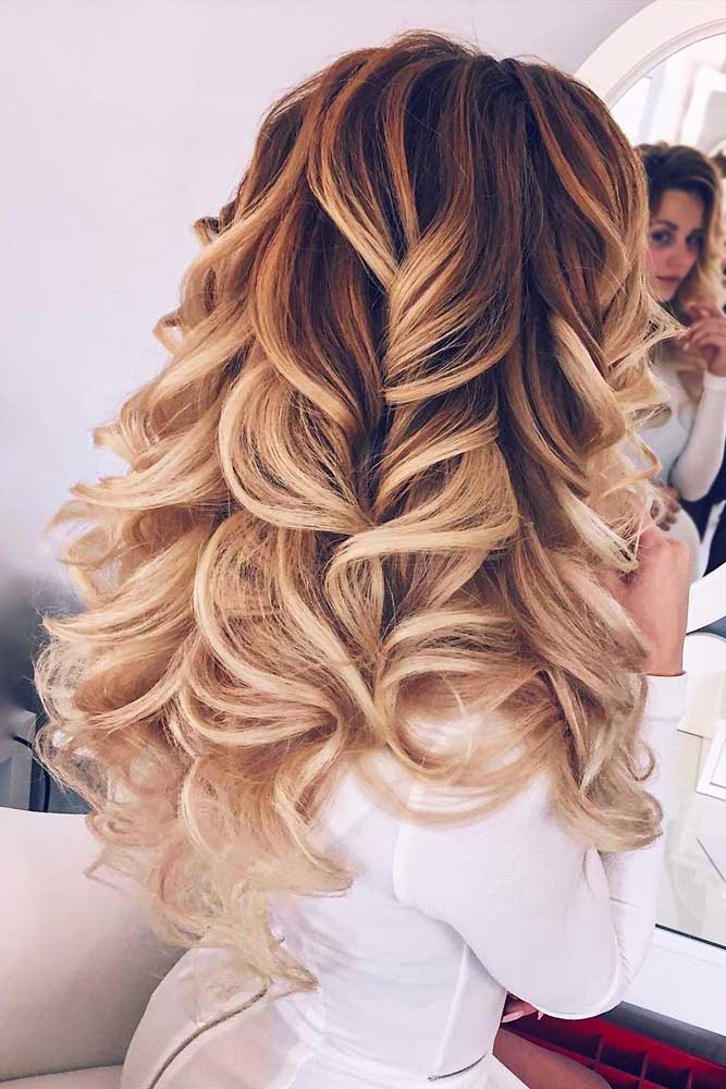 Trendiest Hairstyles for the Big Night picture2