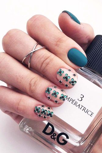Short Nails Design With Crystals #crystals #mattenails