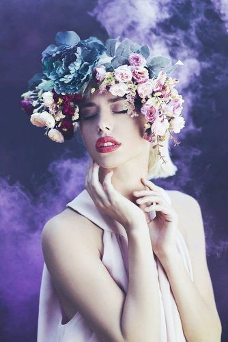 Photoshoot Idea With Floral Crown #floralcrown #flowers