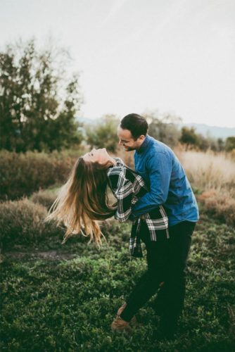 15 Best Kept Secrets: How to Know if a Girl Likes You