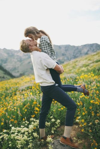 15 Best Kept Secrets: How to Know if a Girl Likes You