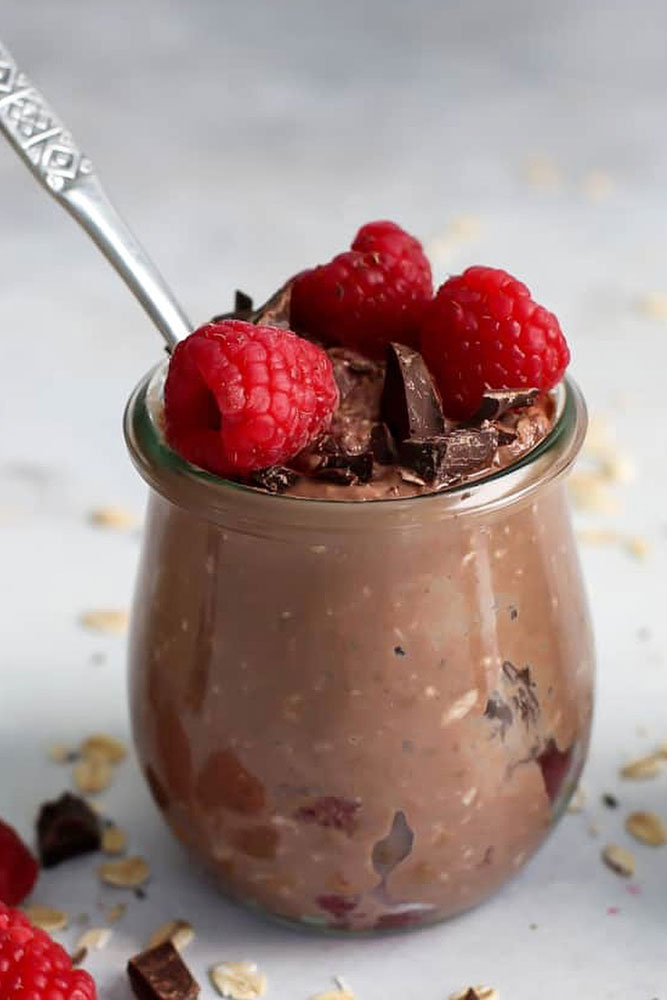 Chocolate Raspberry Oatmeal Smoothie #berry #oats