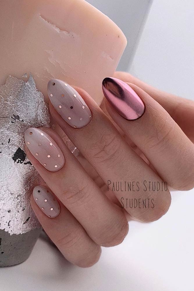 gold ombre nail designs