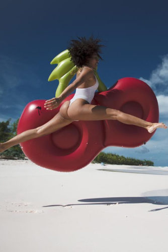 6 Popular Pool Floats to Have a Really Great Summer