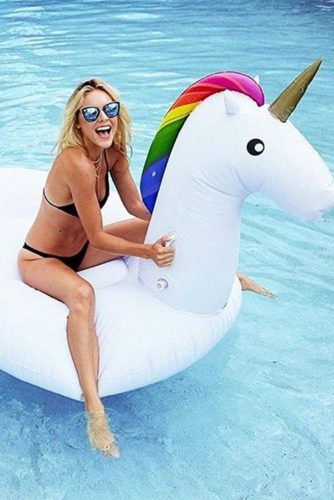 6 Popular Pool Floats to Have a Really Great Summer