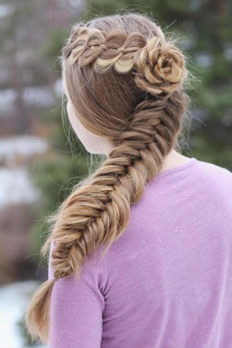 21 Pretty Rose Hairstyles for Long Hair - Ideas from Daily to Special Occasion