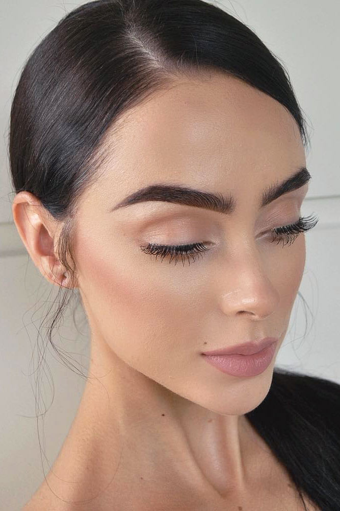 Featured image of post Prom Makeup Simple Natural : Make the lines clean and thin so that.