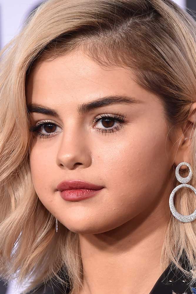 Natural Makeup With Nude Lipstick #selenagomez #celebrity