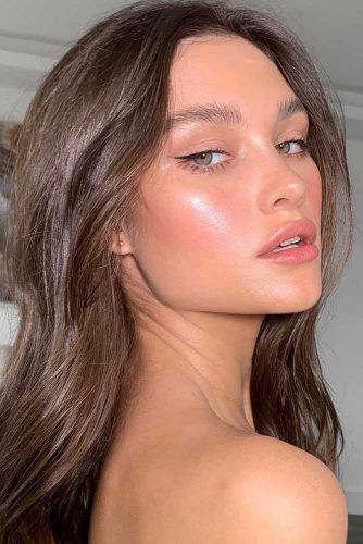 Natural Makeup Idea With Pin Up Eyeliner #pinupline