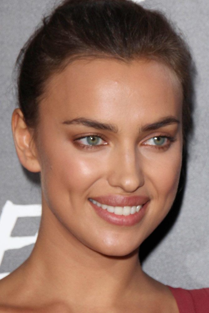 Soft Eyes Makeup With Natural Lips #irinashayk