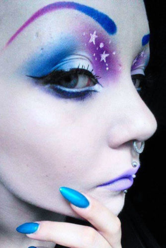 21 Galaxy Makeup Looks - Creative Makeup Ideas for Extraordinary Girls